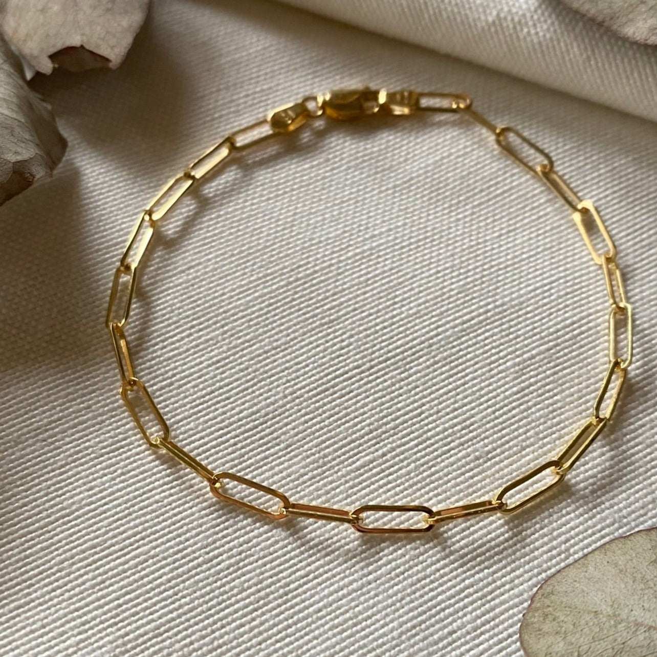 Yellow Gold Paperclip Chain