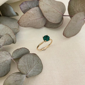 Hydrothermal Emerald Ring