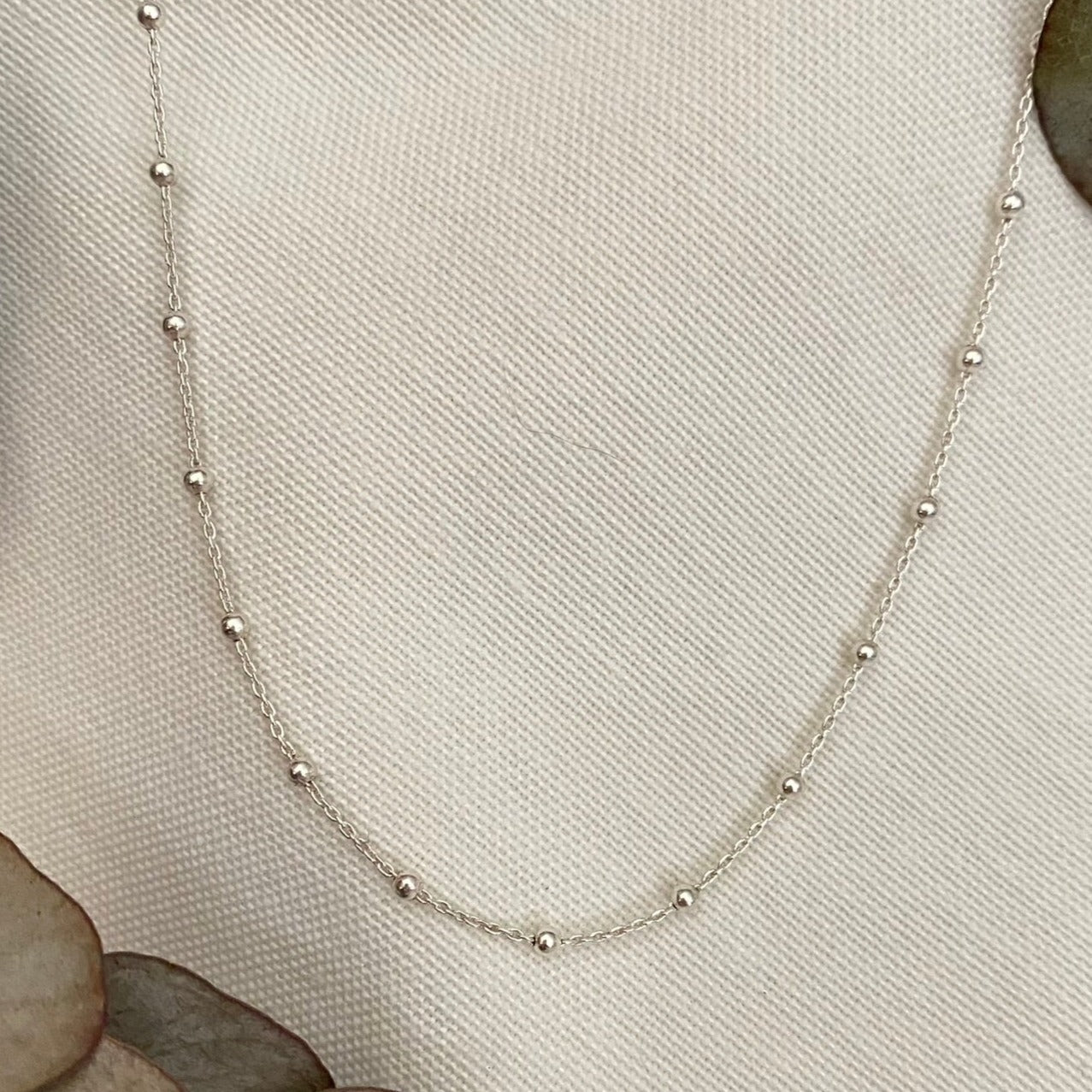 Dainty Popcorn Chain
