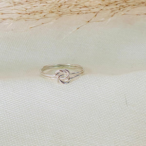 Double Knot Ring