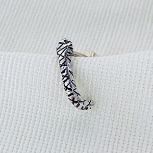 Snake Stud